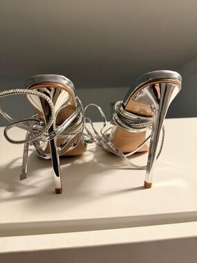 Lace-Up Leg Strap Heels with Rhinestones Straps
